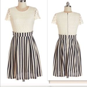 ModCloth Trivia Night Triumph Dress